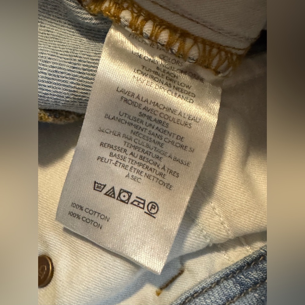Pilcro The Adi Regenerative Cotton Mid-Rise Flare 
Size 26 - Picture 9 of 10
